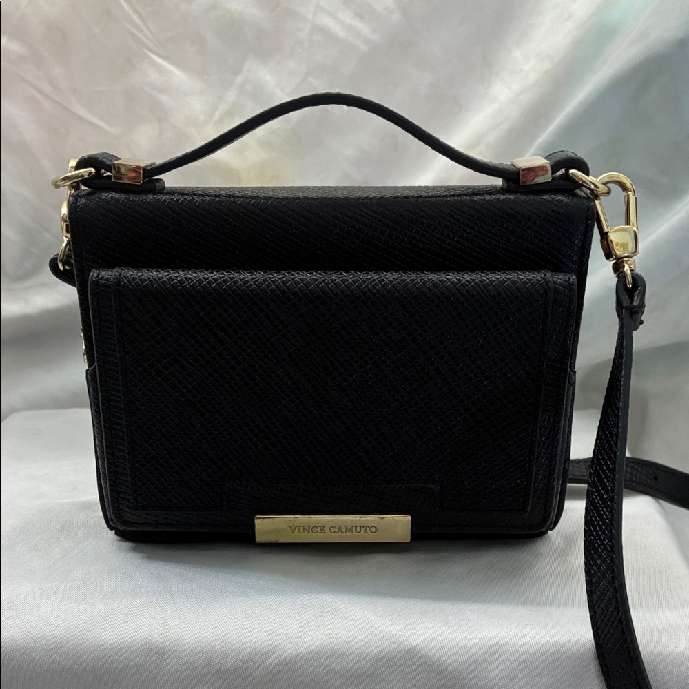 Rfid Vince Camuto Textured Black Crossbody Wallet Bag with Gold Accents